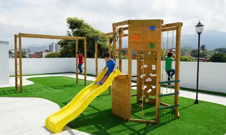 Escalador Octagono + Resbaladero